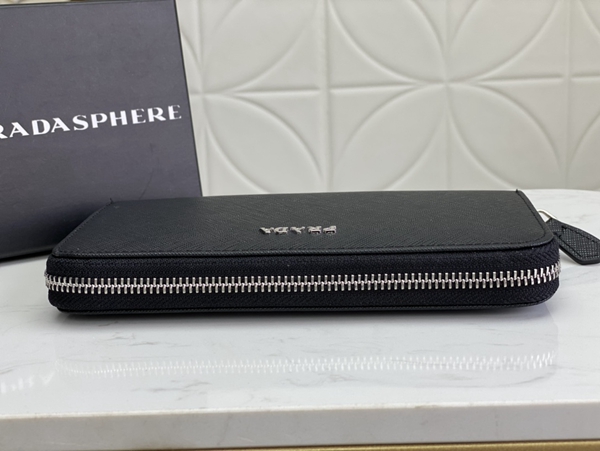 プラダ財布コピー側面デザイン